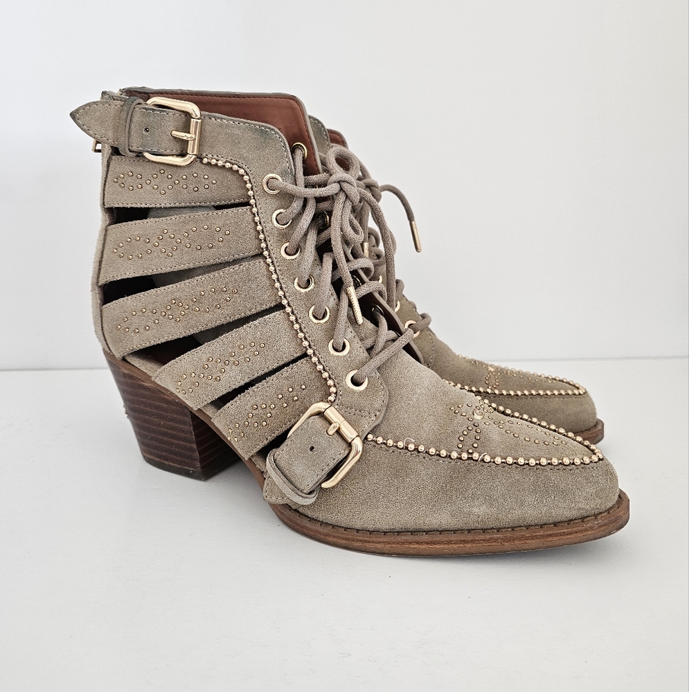 Coach Paisley Bootie Beige Suede Cutouts Studded Fleur De Lys Size 8